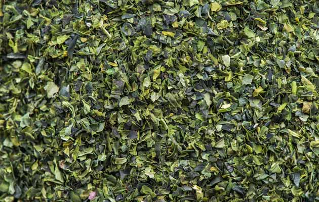 dried seaweed vegetables flakes