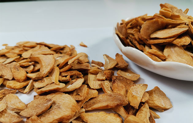 fried garlic chips 